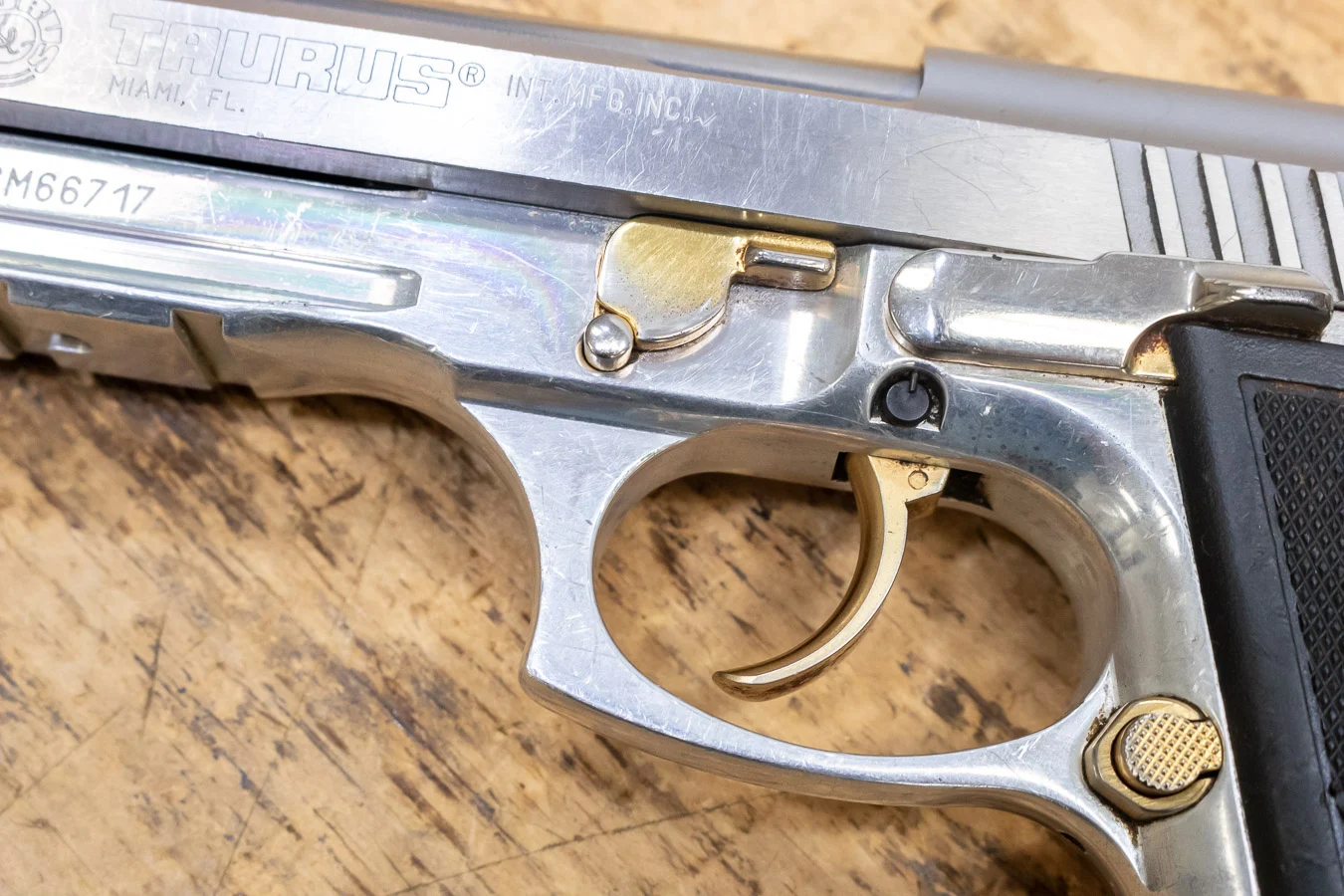 Taurus PT100 AFS 40 S&amp;W 10-Round Stainless Used